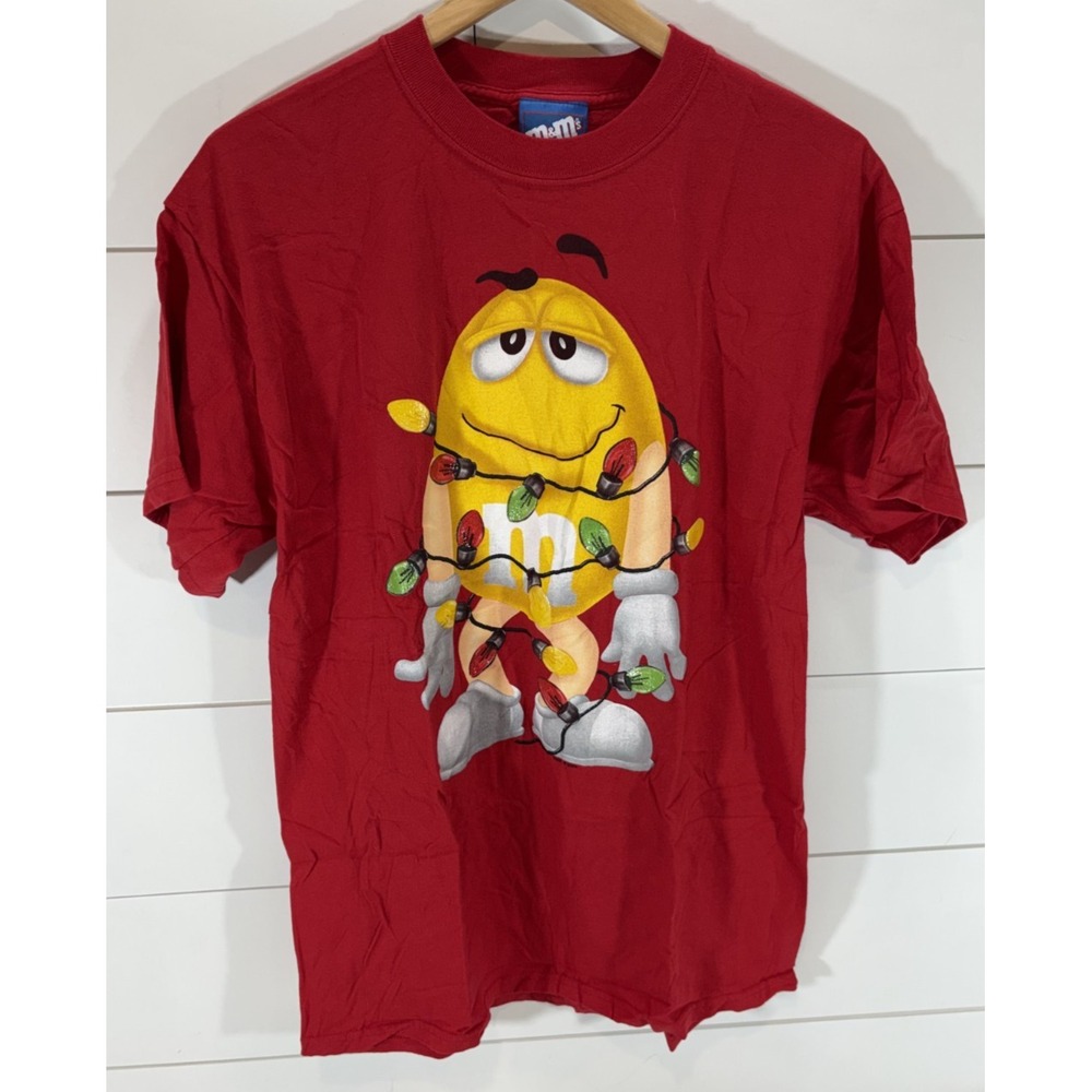 Vintage M&M's Candy MMs Brand Yellow MM Christmas Lights Red T-Shirt Sz Large L